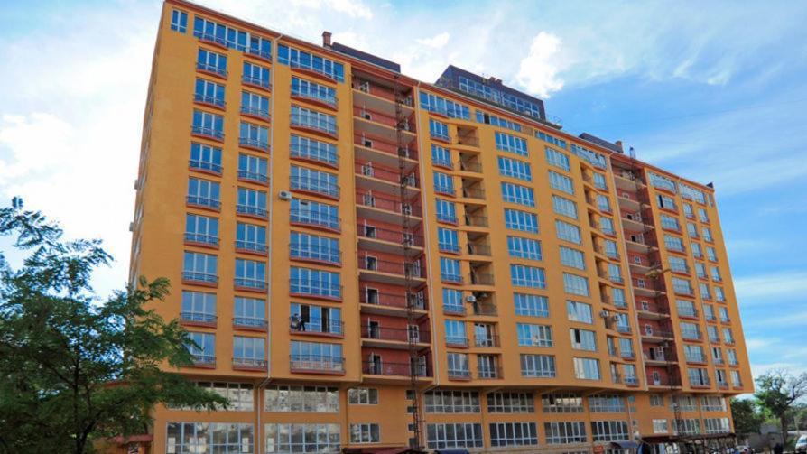 Apartment In The Center! Panoramic Windows! Fireplace! Chisinau Exterior foto